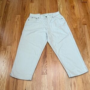Khaki Eddie Bauer Capri Pants size 16